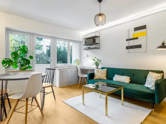 Neat, quiet flat in München