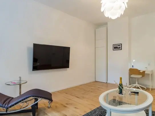 Spacious and newly renovated 2 room flat in Weißensee, Berlin - Amsterdam Apartments for Rent