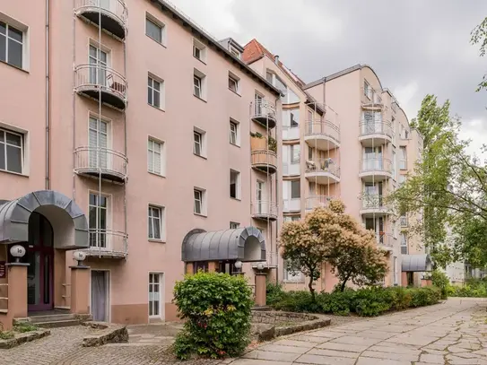 Lovely and cozy studio with balcony