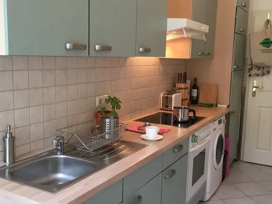 Cozy 2 room apartment in Moabit, Berlin