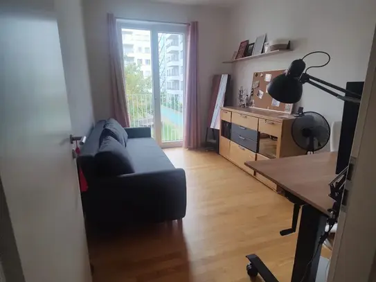 Short term rental (from Dec 2nd to Jan 27th), 8 min walk from central station