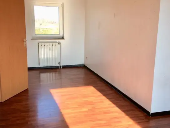 Maisonette Wohnung mit Charm, frisch renoviert