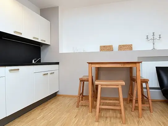 Great & neat studio in the middle of downtown, Stuttgart - Amsterdam Apartments for Rent