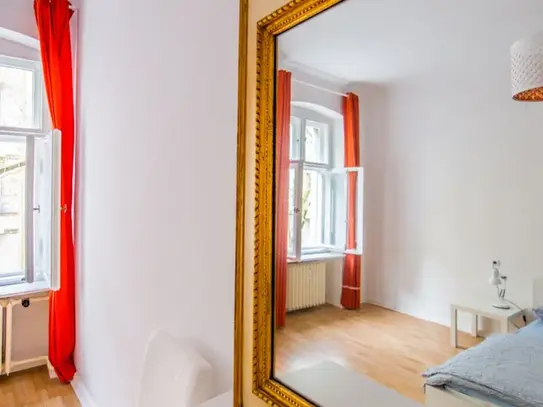 Pretty first floor three bedroomed apartment in Charlottenburg, Berlin - Amsterdam Apartments for Rent