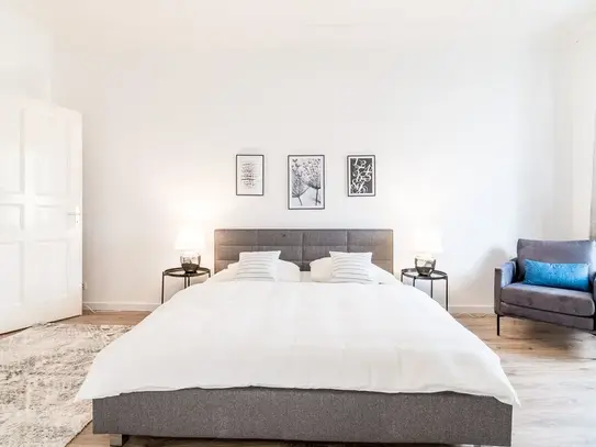 Stunning 2 bedroom apartment with 2 balconies in best location Prenzlauer Berg Berlin