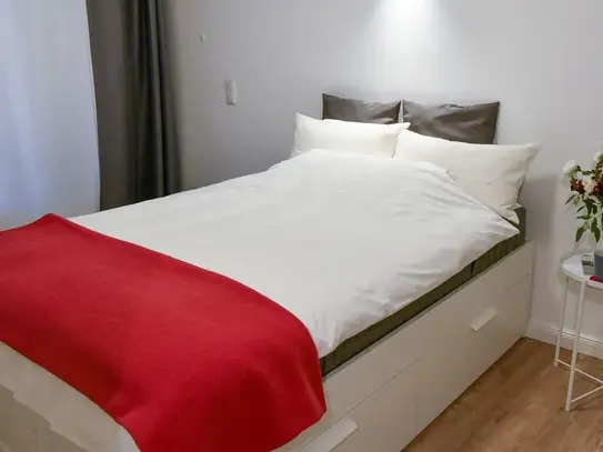 Fashionable and cosy suite in Berlin Mitte with high quality equipment