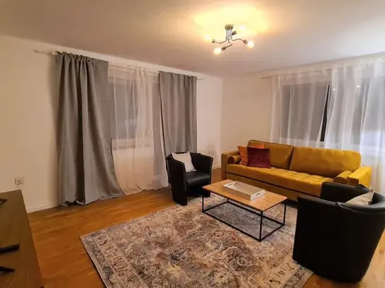 Fully furnished and newly renovated 3 bedroom APT