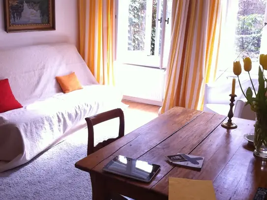 Wonderful, cute suite in Charlottenburg