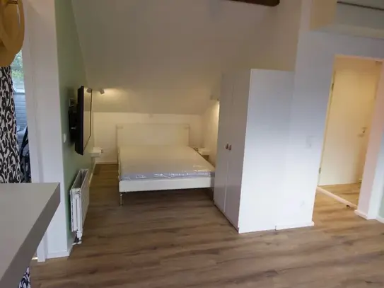 Düsseldorf/Neuss: 1,5-Zimmer Apartment am Park, Neuss - Amsterdam Apartments for Rent