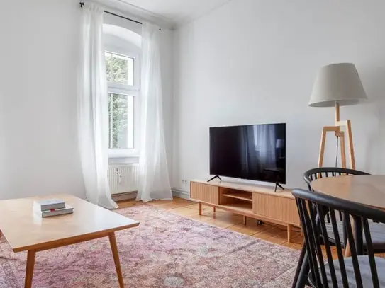 Kreuzberg 2br, full furnished & equipped