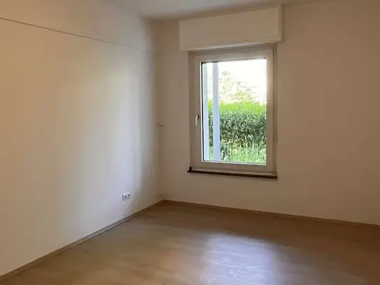 Für Singles oder Pärchen! Sanierte 2 Zimmerwohnung mit Balkon