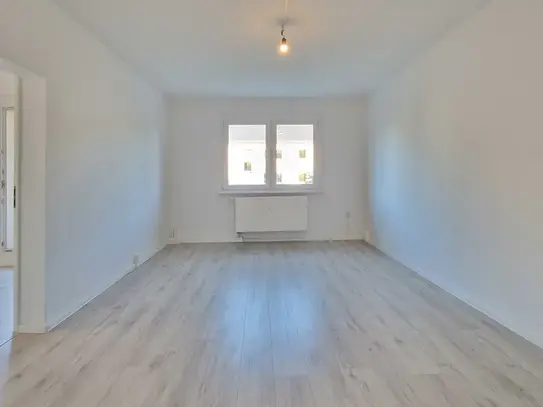 Oben wohnen und Bergblick gratis kassieren! Willkommen in Deiner neuen 2-Zimmer-Wohnung!