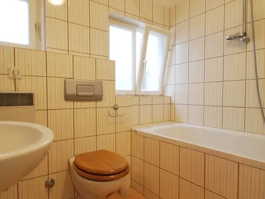 2.5-room terrace apartment with garden - close to all bases - Stuttgart-Möhringen