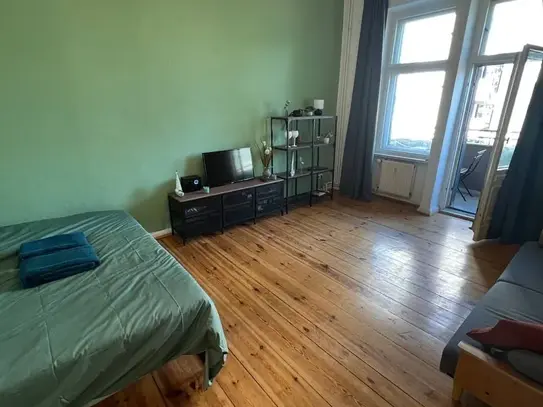 Cozy, quiet home located in Friedrichshain, Berlin - Amsterdam Apartments for Rent