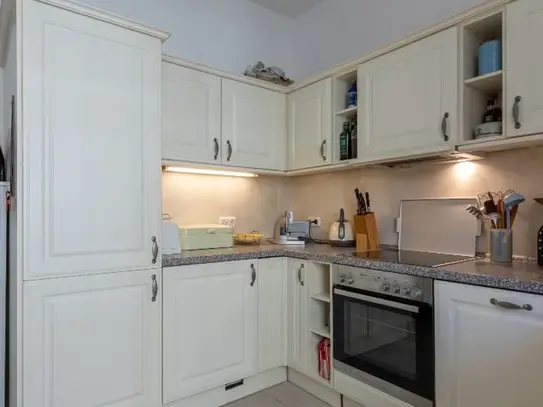 Sublet: Furnished 3-room apartment in Munich (Feb.-Aug. 25)