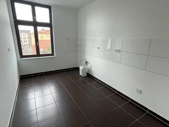 Schicke 3- Zimmerwohnung im Herzen Sudenburgs inkl. Bad mit Badewanne+Fußbodenheizung