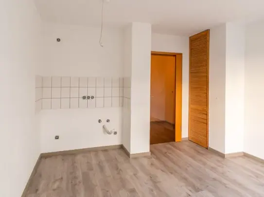 Kleine 1-Raum-Wohnung im Annaberger Zentrum - modern renoviert!!