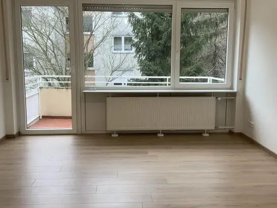 Helle 2-Zimmerwohnung mit neuem Badezimmer!