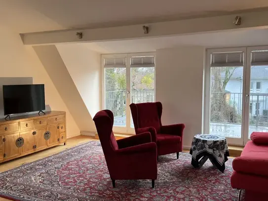 Fantastic 3-room maisonette attic apartment in Berlin-Dahlem