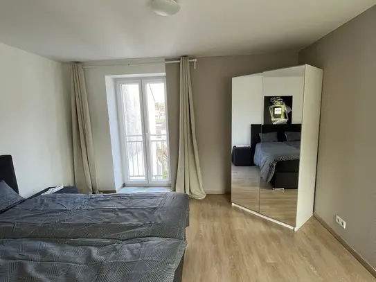 Fürstenwall Suite, Dusseldorf - Amsterdam Apartments for Rent