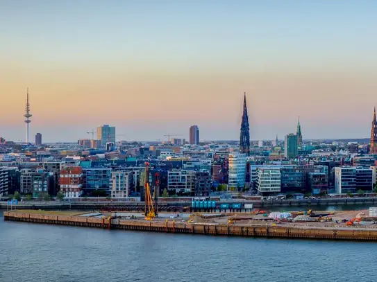 Hamburg HafenCity / Design-Serviced-Apartment / SMART with terrace