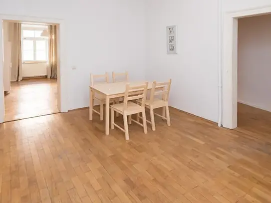 Spacious single bedroom in Ludwigsvorstadt-Isarvorstadt