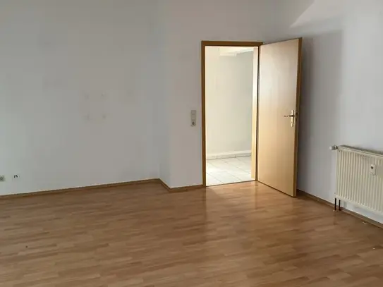 4 Zimmer Wohnung mit Terrasse