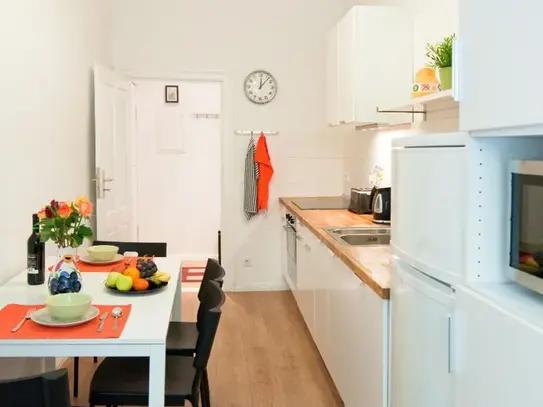 Bright, beautiful apartment located in Kreuzberg, Berlin - Amsterdam Apartments for Rent