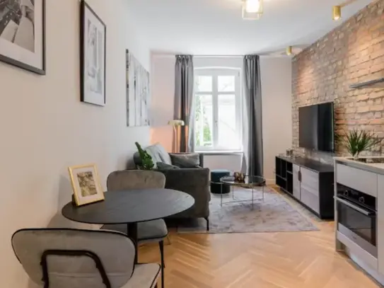 1-Bedroom apartment in the central Mitte district