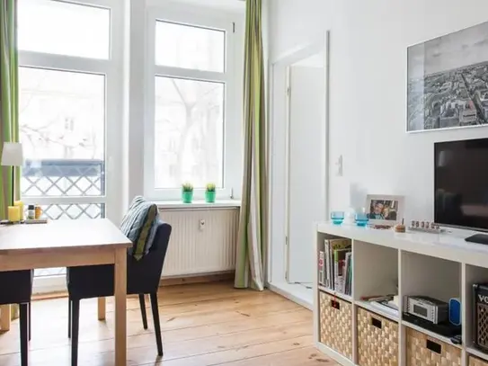 downtown Friedrichshain - but quiet with Garden view, Berlin - Amsterdam Apartments for Rent