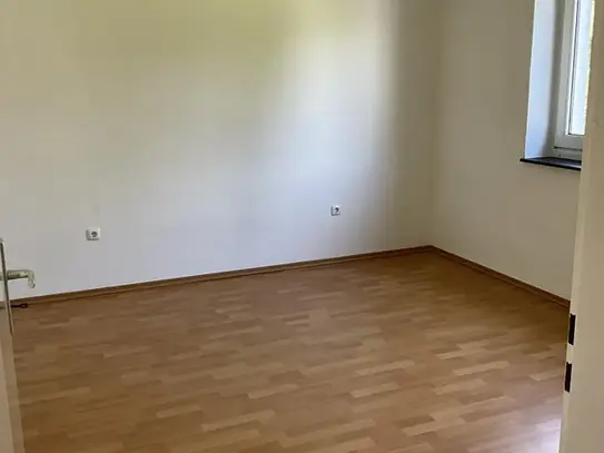 Gemütliche 3 Zimmer Wohnung am dem 1. August zu vermieten!