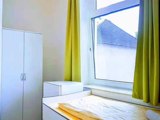 Light furnished room in a WG, Dortmund - Amsterdam Apartments for Rent