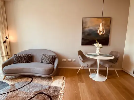 Gorgeous, fashionable suite in München