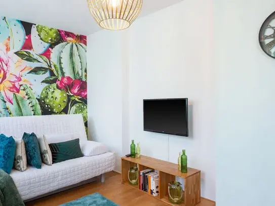 Caribbean serviced apartment, cleaning services available, Dusseldorf - Amsterdam Apartments for Rent