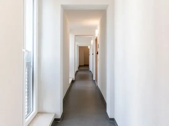 Magdeburg Breiter Weg - One-Bedroom Suite with balcony