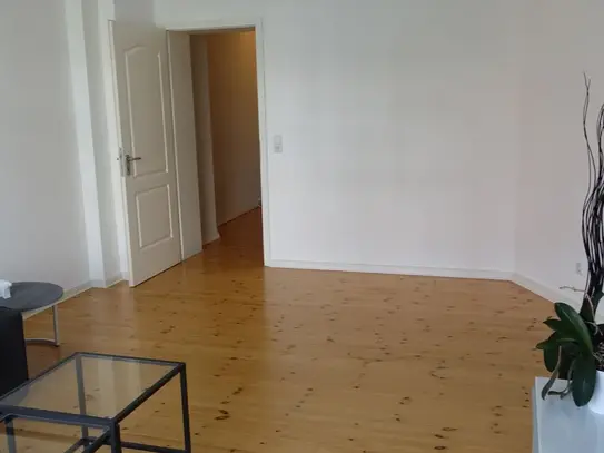 Fantastic 4 room apartment in the heart of Prenzlauer Berg