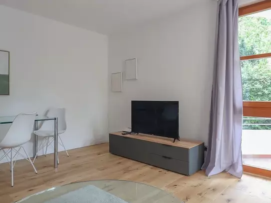 3 ROOM FAMILY APARTMENT IN A SAFE AND GREEN PART OF BERLIN, Berlin - Amsterdam Apartments for Rent
