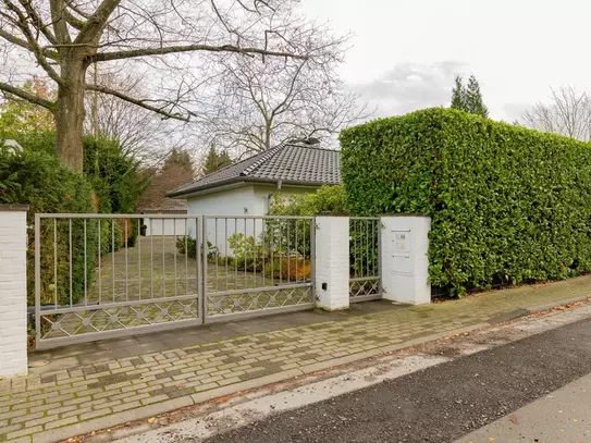 Guest suit, park-like garden, terrace