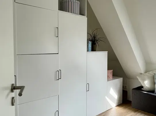 Quiet, modern, and light-filled 3-room apartment in Leipzig