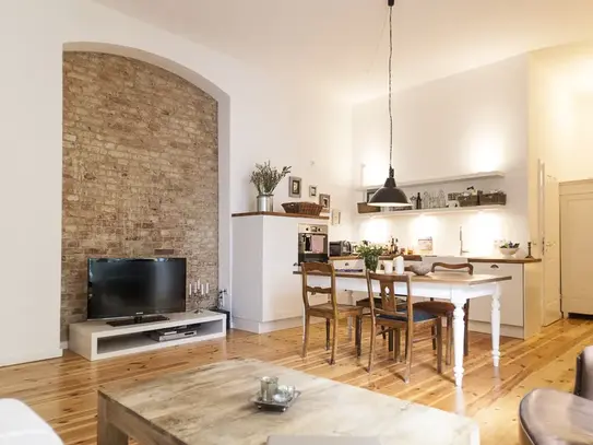 Berlin-Prenzlauer Berg: Great family loft with two bedrooms and a large balcony