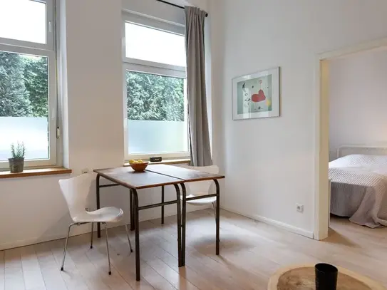 Little home in the center of Düsseldorf, Dusseldorf - Amsterdam Apartments for Rent