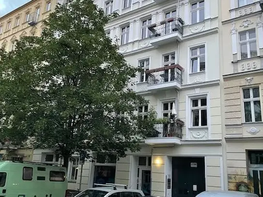 Spacious apartment in Prenzlauer Berg, Berlin - Amsterdam Apartments for Rent