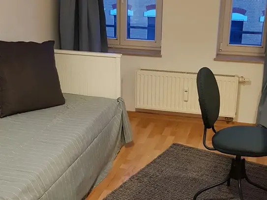 New furnished bright rooms in Leipzig-Schönefeld