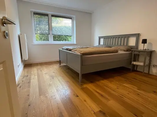 First-time occupancy after renovation, newly furnished 2-room apartment, near UKE