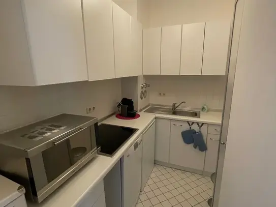 Altbau Apartment im Scheunenviertel in Mitte