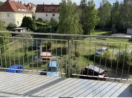 WunderschÃ¶ne Wohnung mit groÃem Balkon und Tageslichtbad in Pirna!