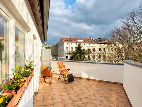 Sunny roof top with terrace - top location in Prenzlauer Berg, Berlin - Amsterdam Apartments for Rent