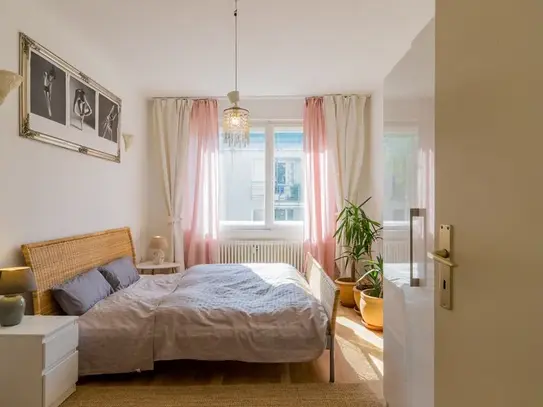 Bright and stylish apartment in the trendy district of Berlin-Neukölln, Berlin - Amsterdam Apartments for Rent