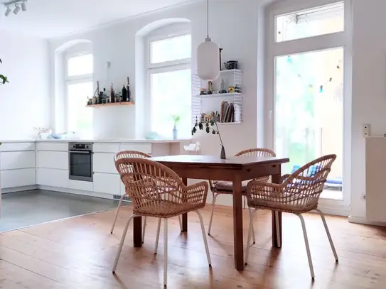 Great apartment in one of the most beautiful streets of Berlin near Mauerpark, Berlin - Amsterdam Apartments for Rent