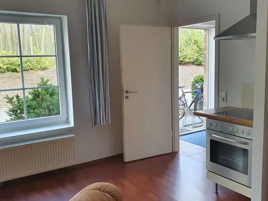 Furished apartment in the countryside, centrally located and with great connections to the center of Potsdam and Berlin…